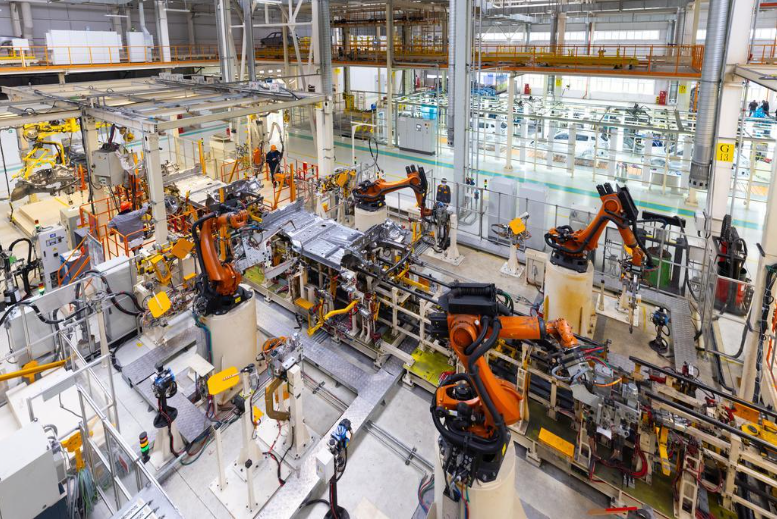 ベトナム製造業の主要分野（アパレル、電子機器、自動車部品など）
